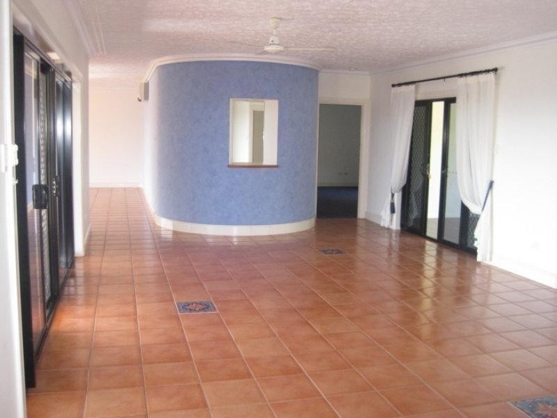 3/18 High Vista Way, Mount Louisa QLD 4814