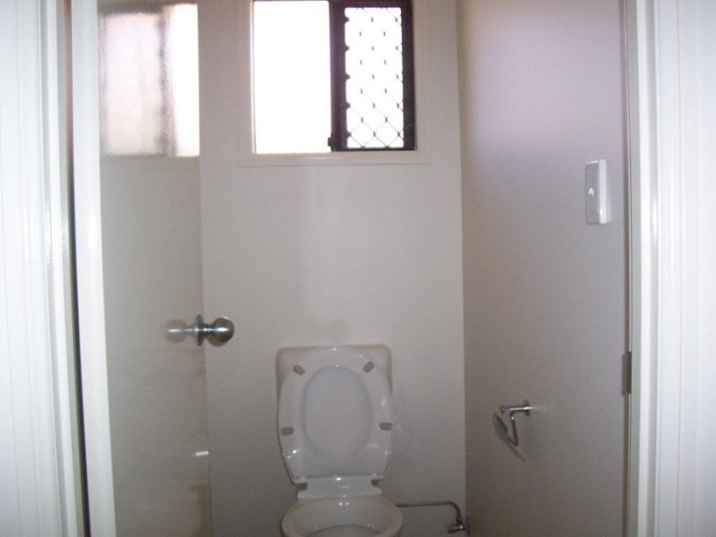 13 Baxendell Place, Bushland Beach QLD 4818