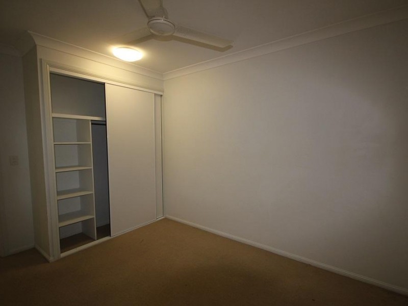 2/7 Crista Court, Kelso QLD 4815