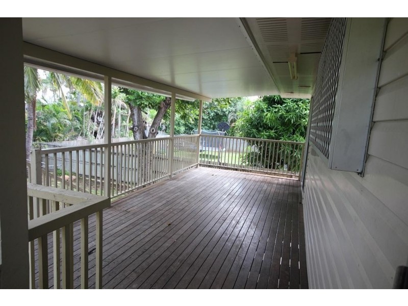 8 Dimmock Street, Heatley QLD 4814