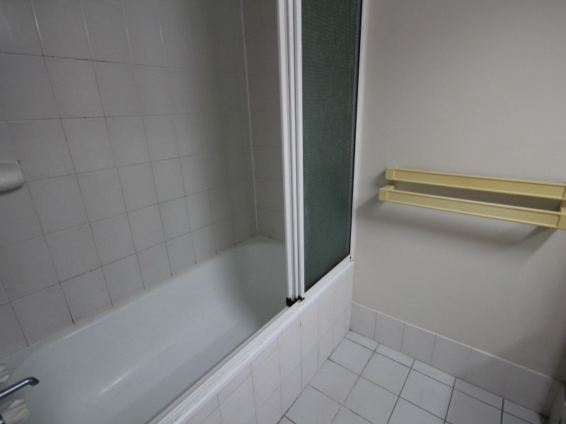 4/22 Mary Street, West End QLD 4810