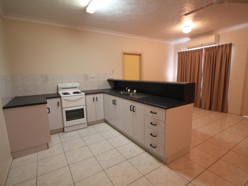 4/22 Mary Street, West End QLD 4810