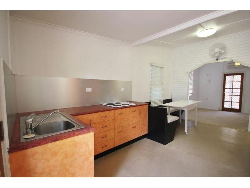 394 Walker Street, Townsville City QLD 4810