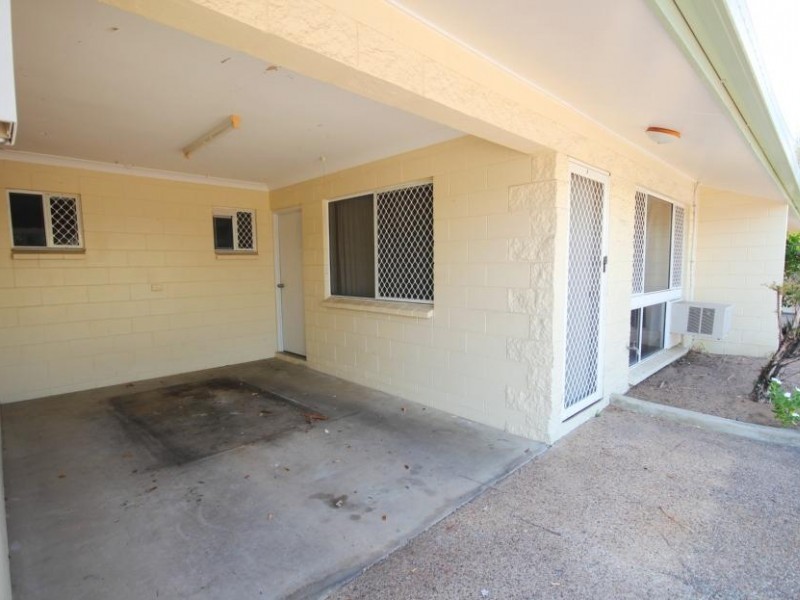 West End QLD 4810