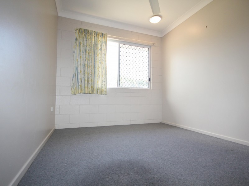 West End QLD 4810