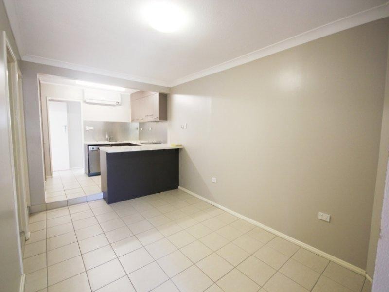 4/3 Falcon Street, Rowes Bay QLD 4810