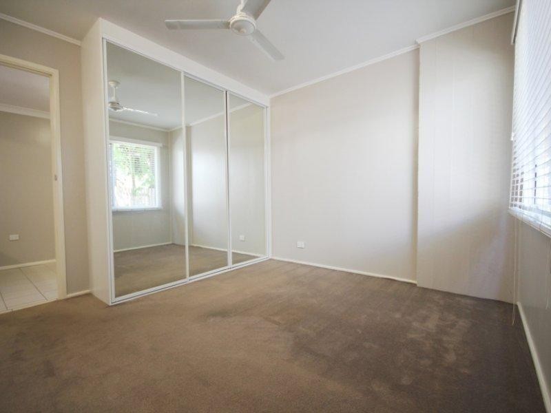 4/3 Falcon Street, Rowes Bay QLD 4810