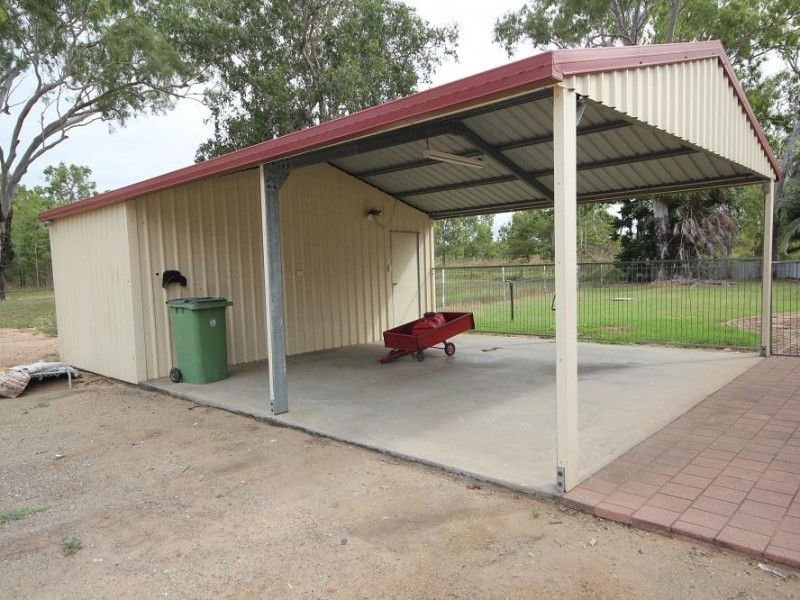 464 Cape Cleveland Road, Cape Cleveland QLD 4810