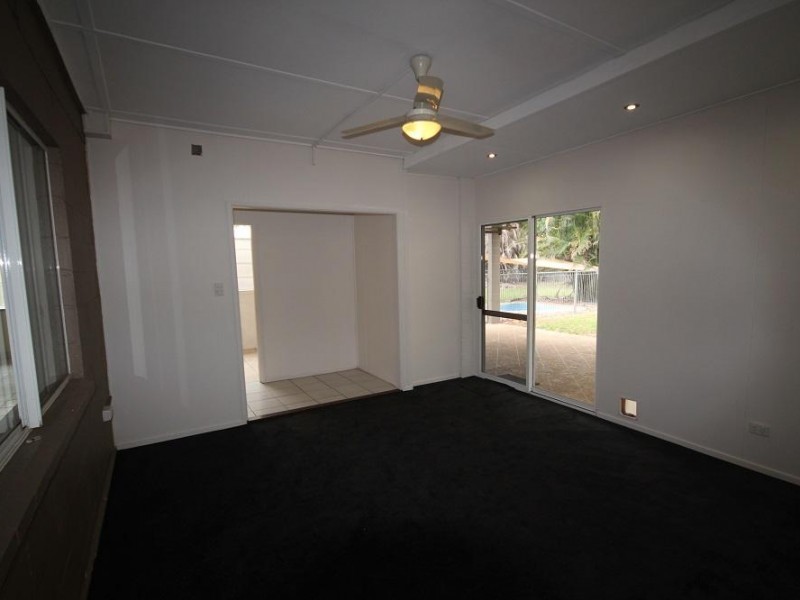 464 Cape Cleveland Road, Cape Cleveland QLD 4810