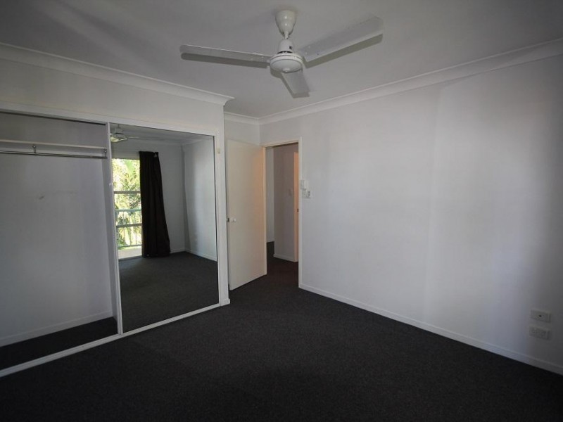 1/8 Regent Street, Hyde Park QLD 4812