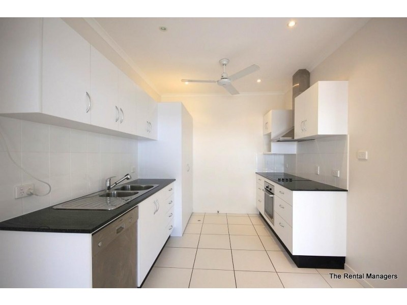 3/104 Mitchell Street, North Ward QLD 4810