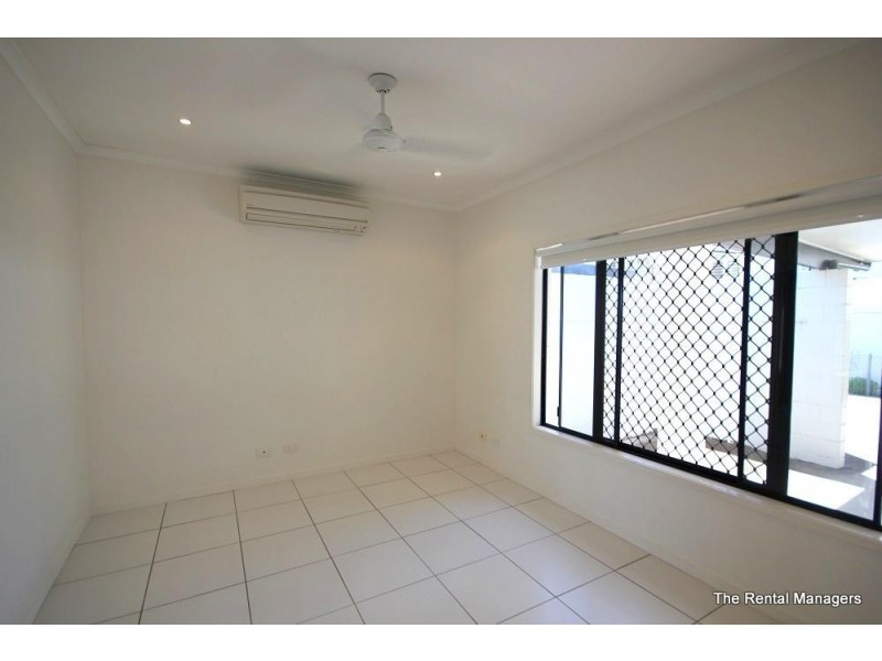 3/104 Mitchell Street, North Ward QLD 4810