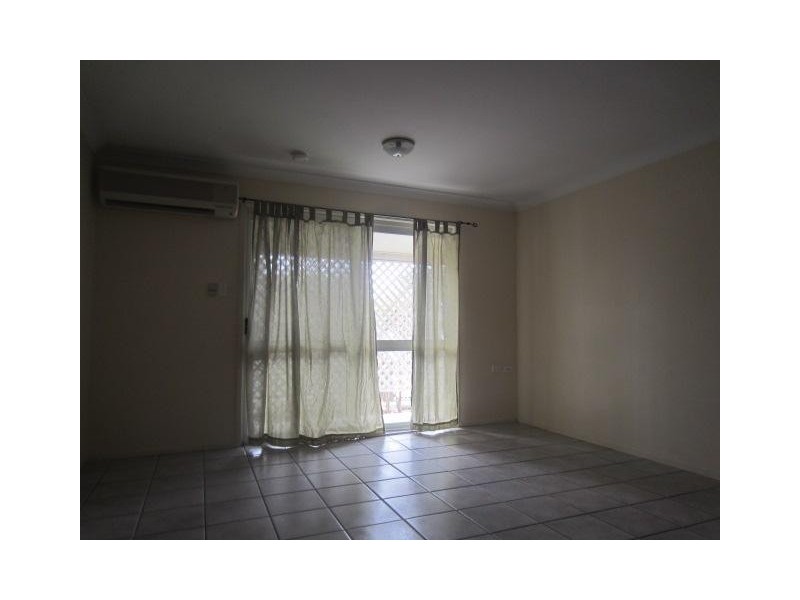 8/20 Roberts Street, Hermit Park QLD 4812