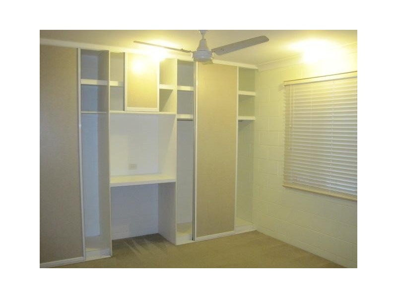 West End QLD 4810