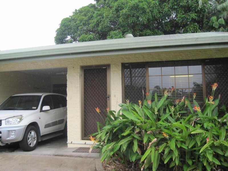 West End QLD 4810