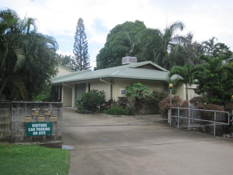 West End QLD 4810