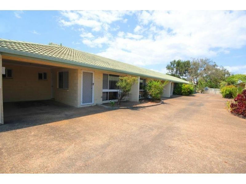 West End QLD 4810