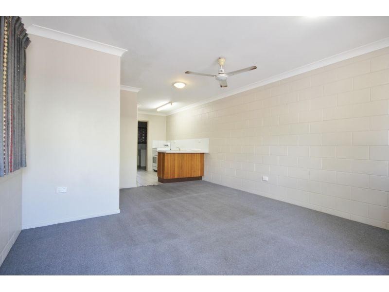 West End QLD 4810