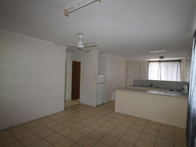 4/9 Palara Street, Currajong QLD 4812