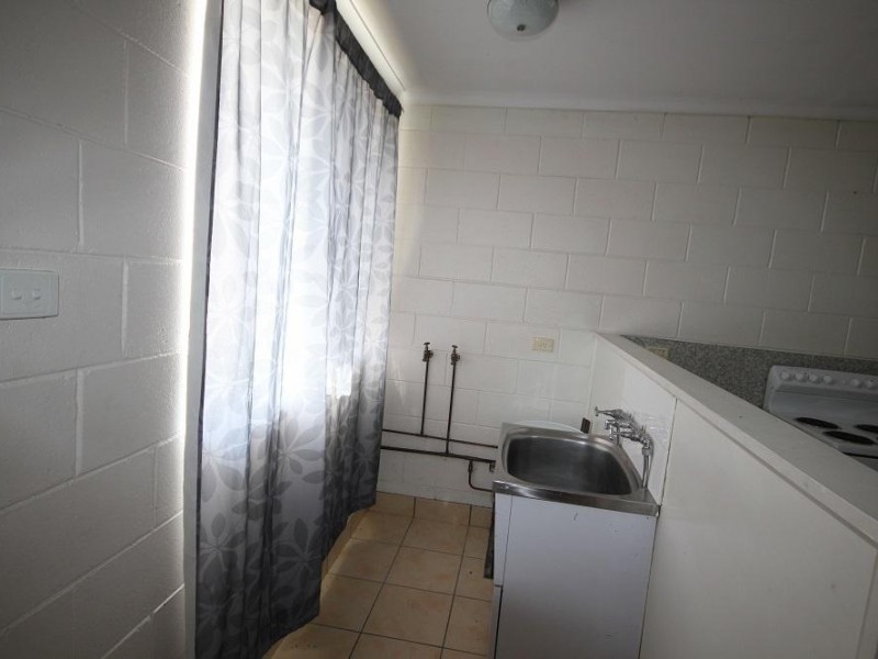 4/9 Palara Street, Currajong QLD 4812