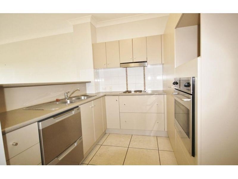 20/16 Martinez Avenue, West End QLD 4810