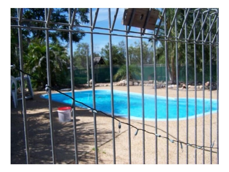 114 Marina Drive, Bushland Beach QLD 4818