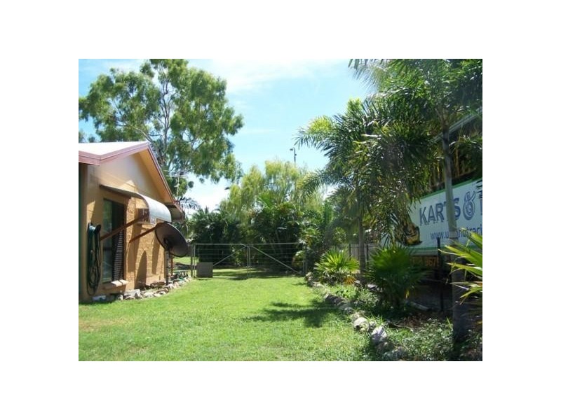 114 Marina Drive, Bushland Beach QLD 4818