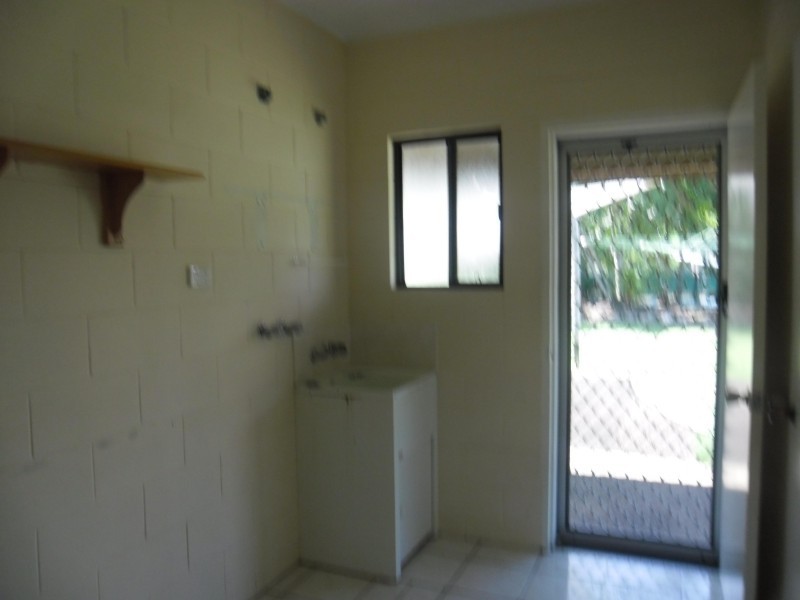 114 Marina Drive, Bushland Beach QLD 4818