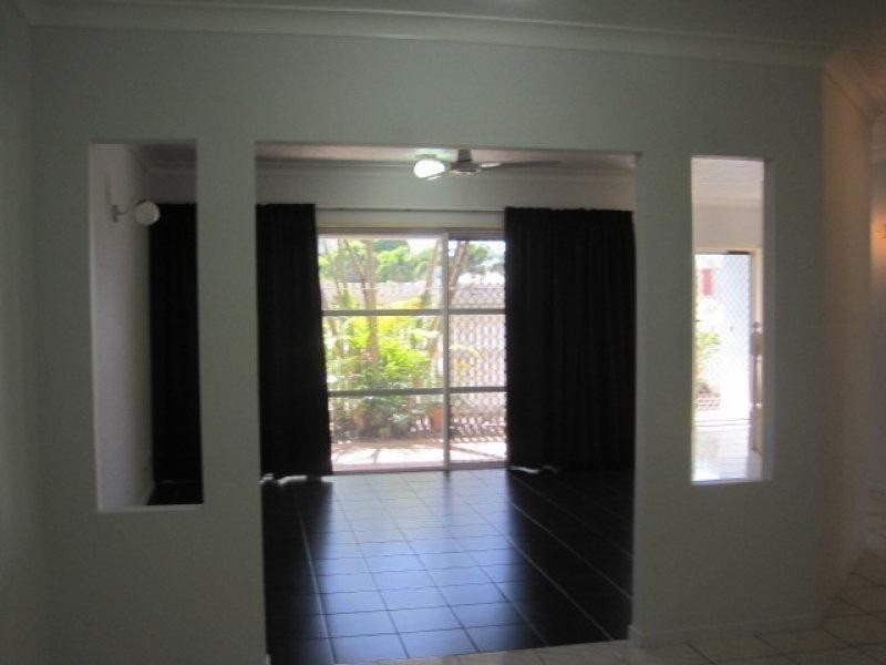 5/8 Regent Street, Hyde Park QLD 4812