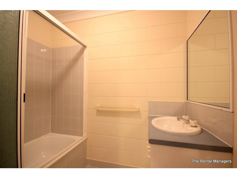 16/28 Henry Street, West End QLD 4810