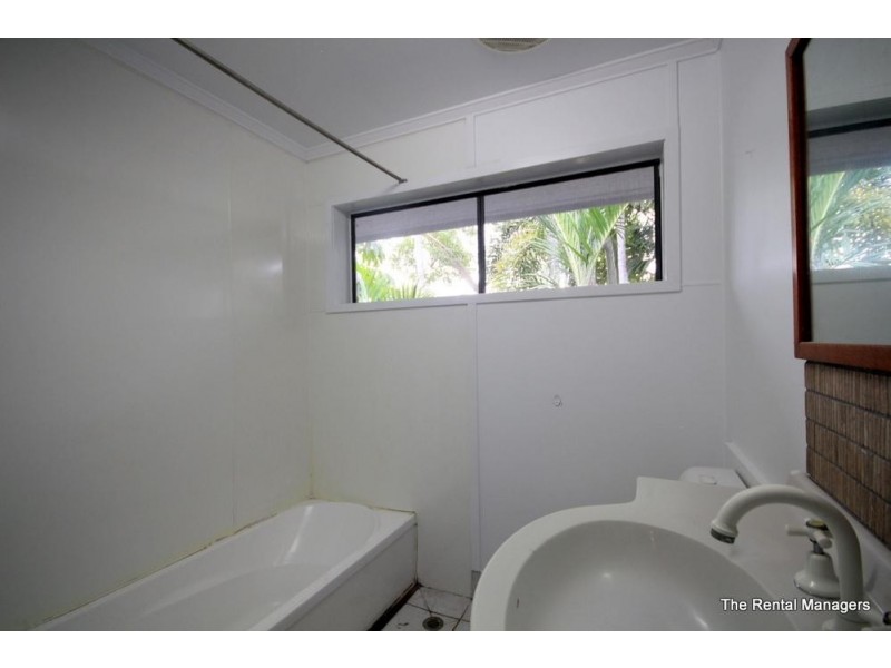 26 Douglas Street, Garbutt QLD 4814