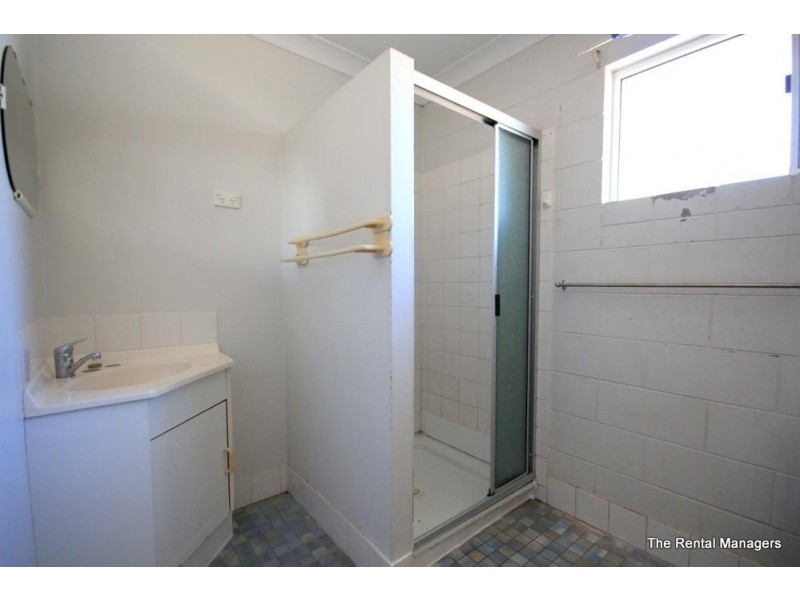 2/8 San Vito Crescent, Rasmussen QLD 4815