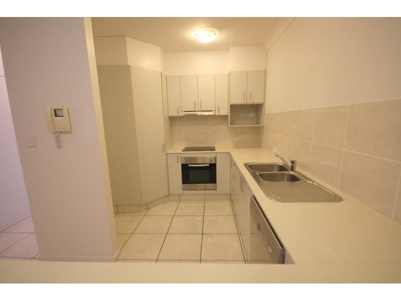 13/51 Harold Street, West End QLD 4810