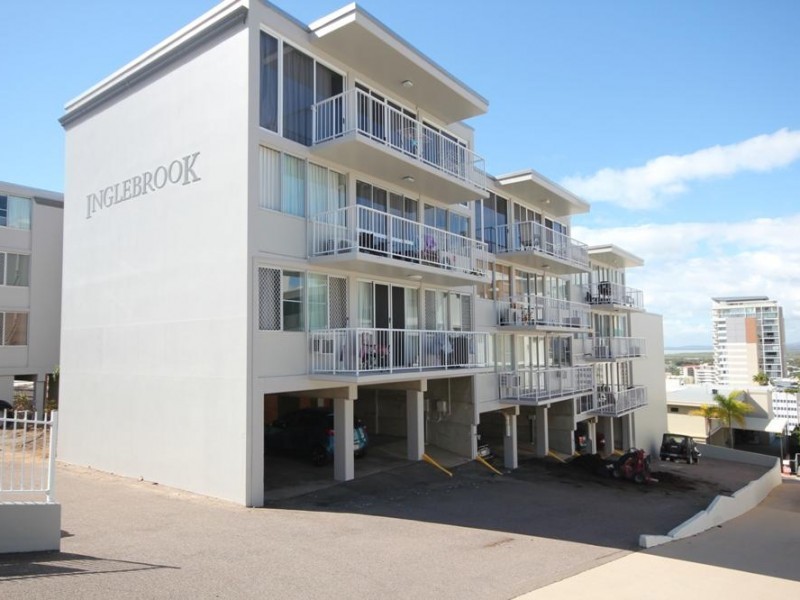 9/6 Hale Street, North Ward QLD 4810