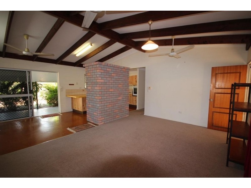 400 Forestry Road, Bluewater QLD 4818