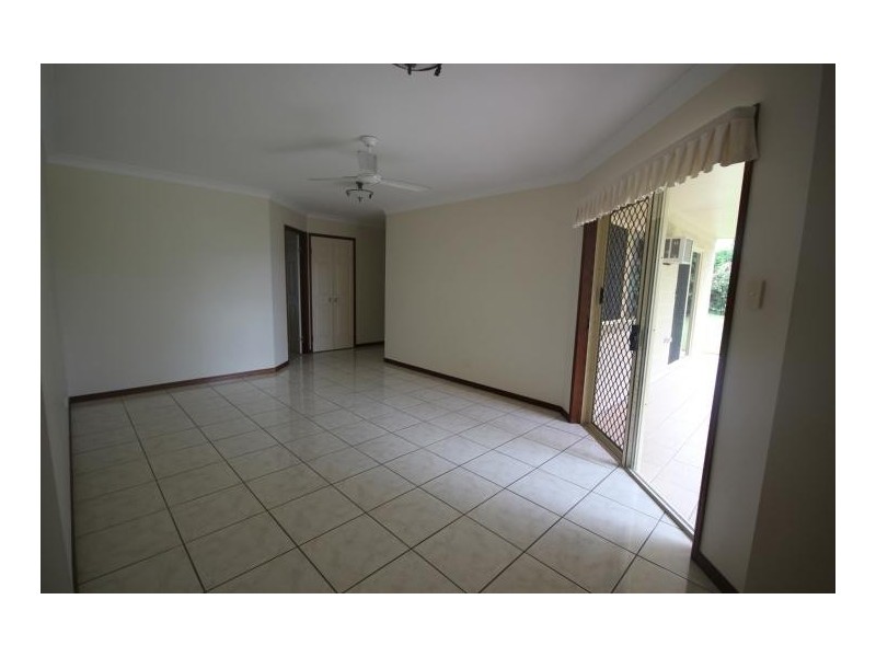 16 Mendi Drive, Bushland Beach QLD 4818