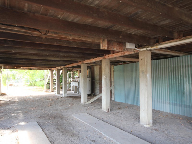 Railway Estate QLD 4810