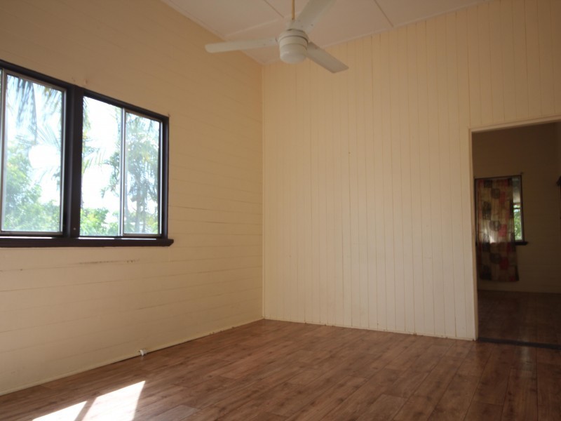 Railway Estate QLD 4810