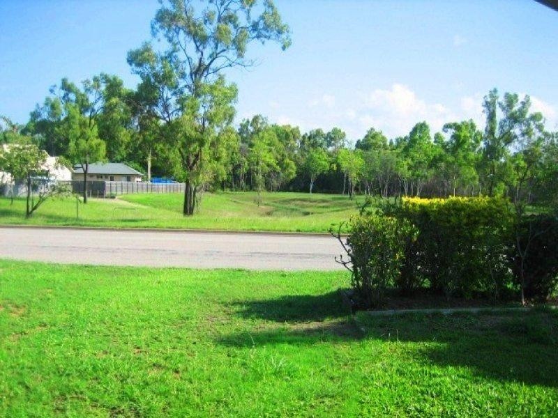 33 Beau Park Drive, Burdell QLD 4818