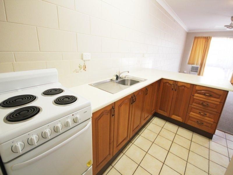 1/18-20 Crauford Street, West End QLD 4810