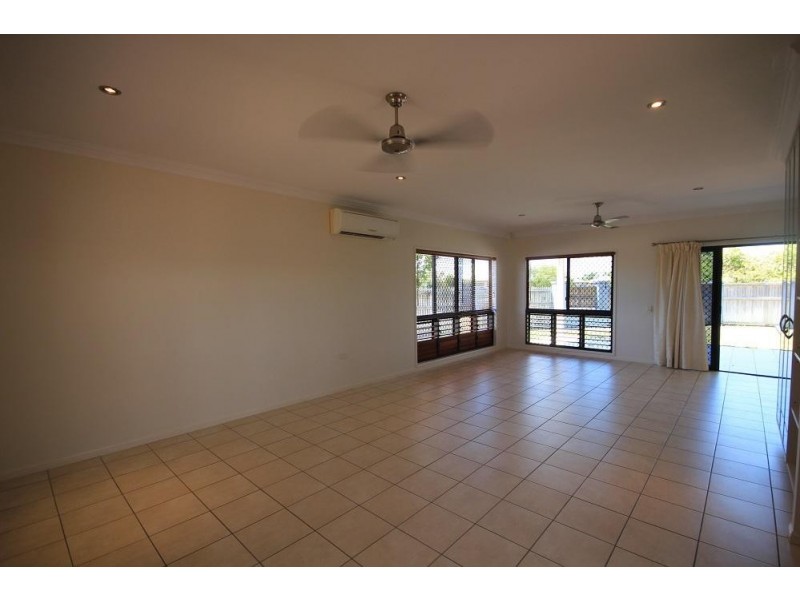 1 Burford Court, Kirwan QLD 4817
