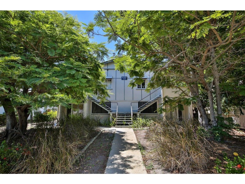 2/31 Bell Street, South Townsville QLD 4810