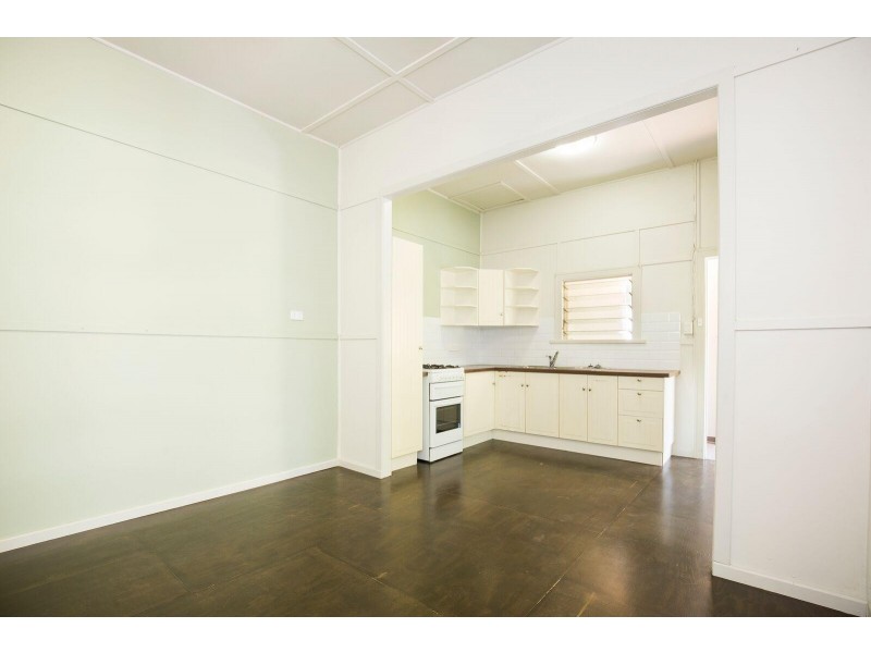 2/31 Bell Street, South Townsville QLD 4810