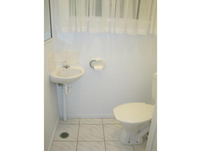 3/8 Regent Street, Hyde Park QLD 4812