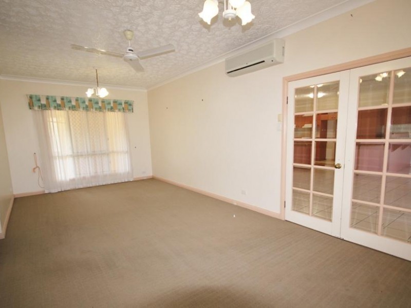 Mount Louisa QLD 4814