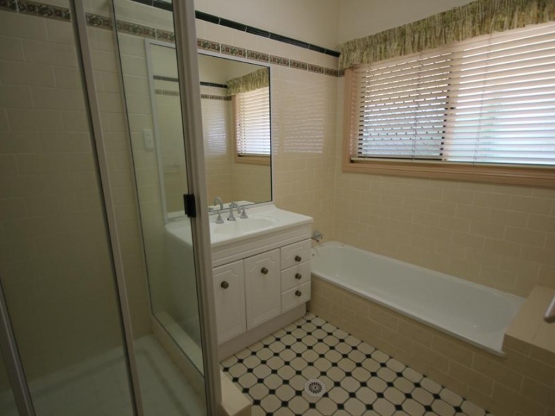 Mount Louisa QLD 4814