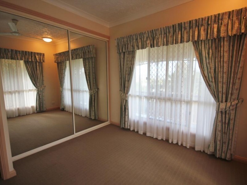 Mount Louisa QLD 4814