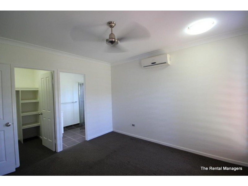 31 Currawinya Court, Bushland Beach QLD 4818