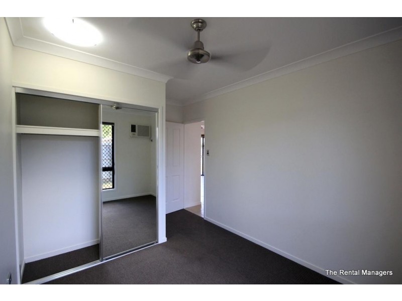 31 Currawinya Court, Bushland Beach QLD 4818