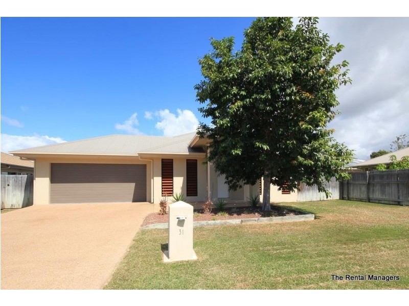 31 Currawinya Court, Bushland Beach QLD 4818